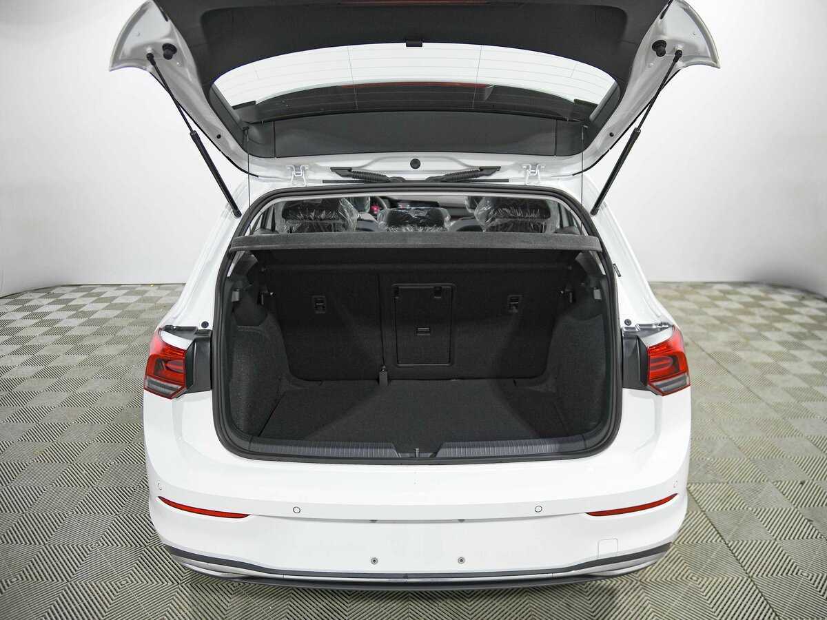 Volkswagen Golf с пробегом — 2024 год. Фото: #15