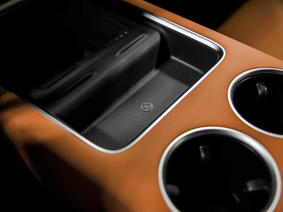 LiXiang L7 с пробегом — 2024 год. Фото: #11