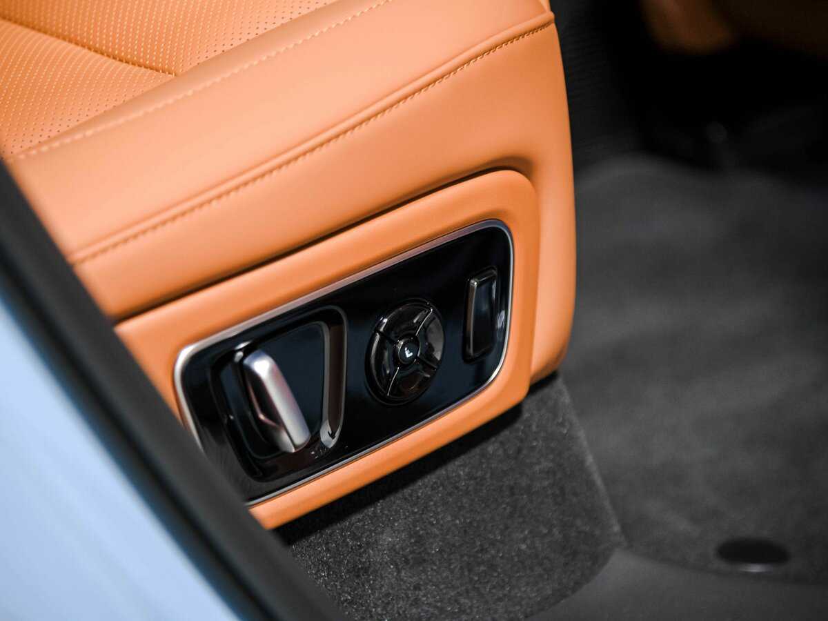 LiXiang L7 с пробегом — 2024 год. Фото: #19