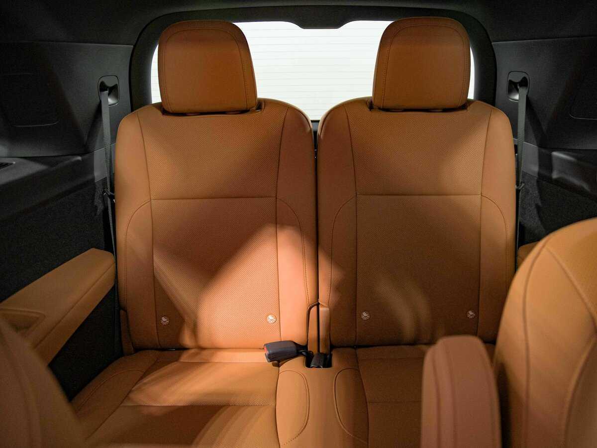 LiXiang L9 с пробегом — 2024 год. Фото: #15