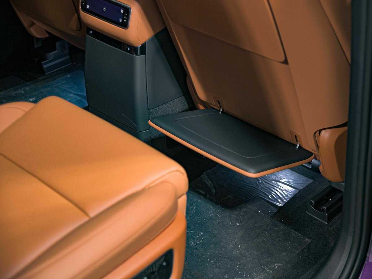 LiXiang L9 с пробегом — 2024 год. Фото: #19