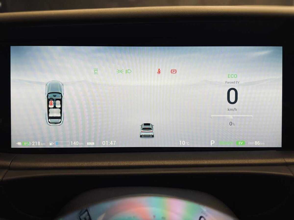 Voyah Free с пробегом — 2024 год. Фото: #8