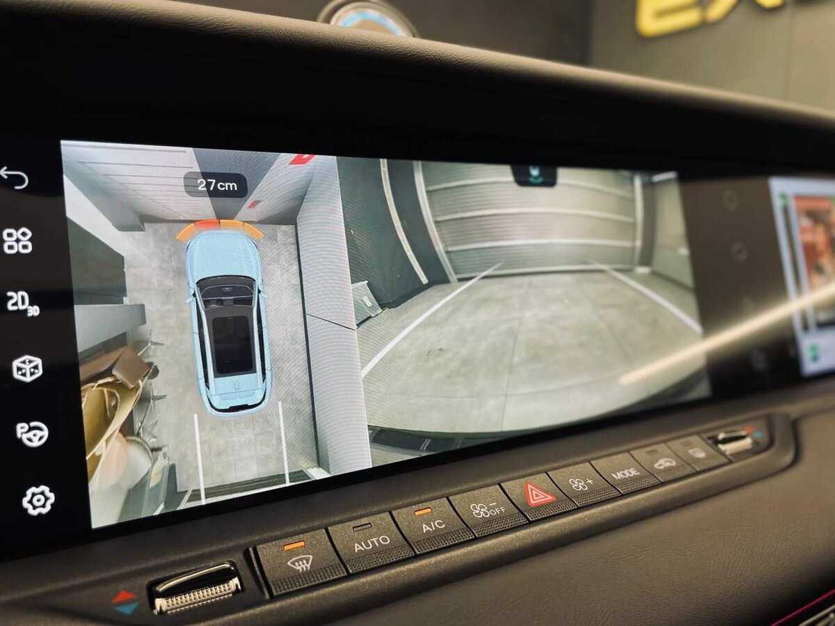 Voyah Free с пробегом — 2024 год. Фото: #10