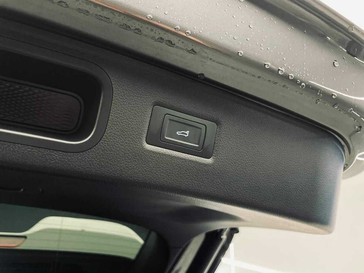 Voyah Free с пробегом — 2024 год. Фото: #26