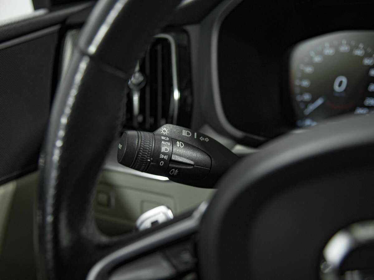 Volvo XC60 с пробегом — 2017 год. Фото: #7