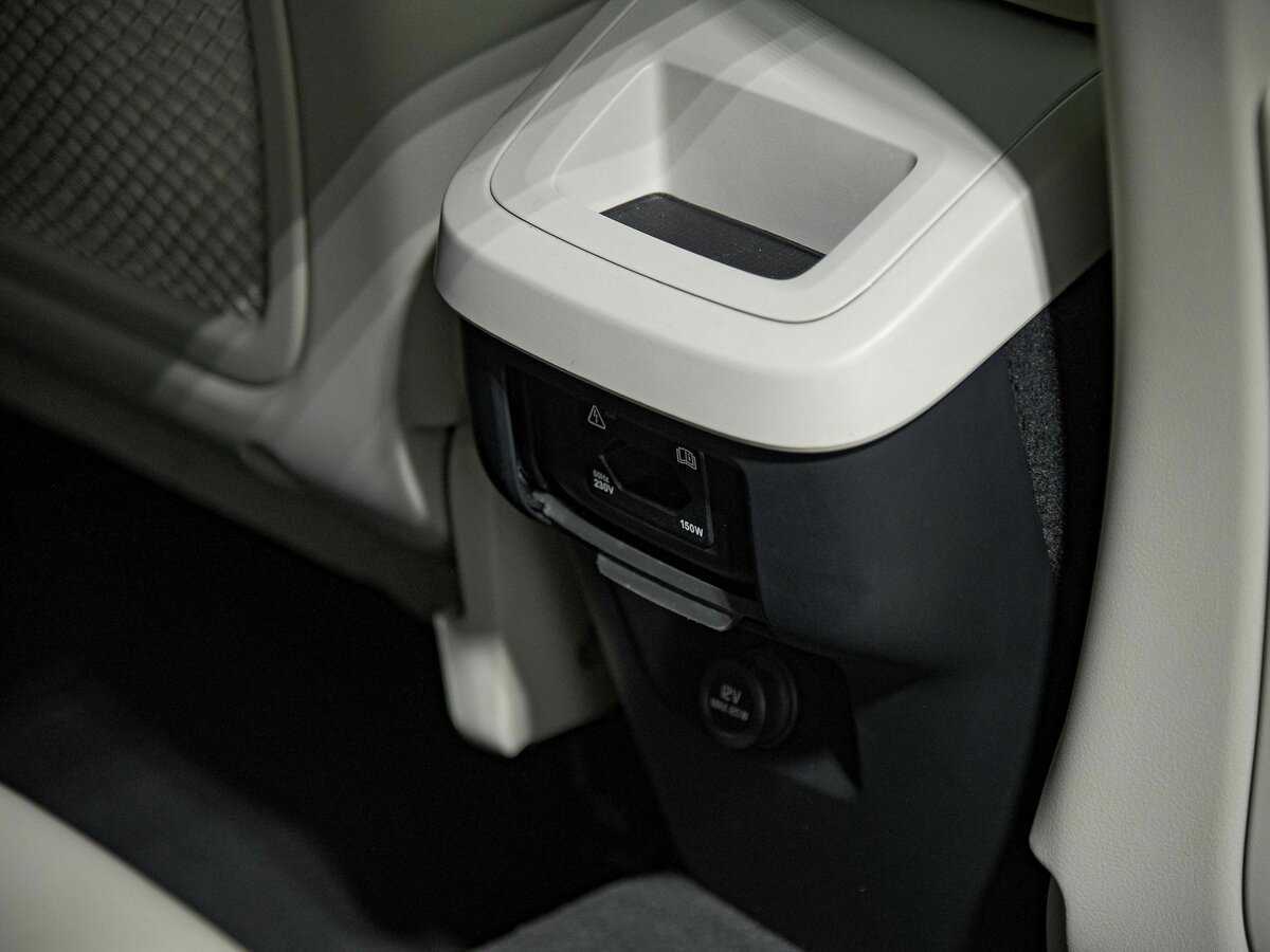 Volvo XC60 с пробегом — 2017 год. Фото: #20