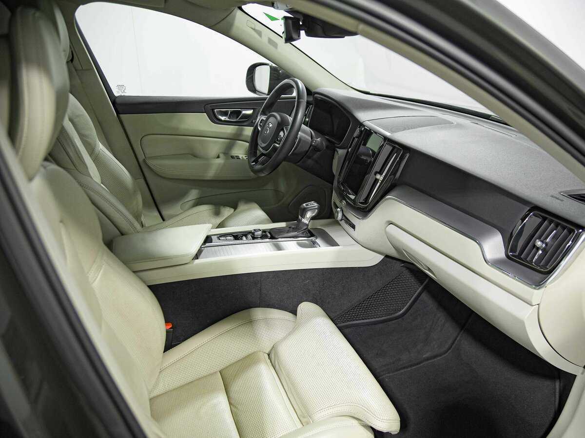 Volvo XC60 с пробегом — 2017 год. Фото: #21