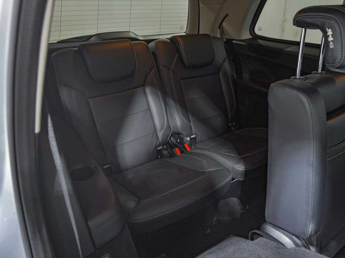 Mercedes-Benz GL-Класс с пробегом — 2015 год. Фото: #16