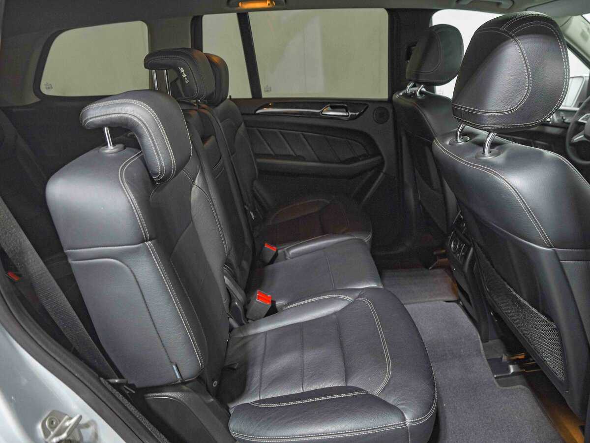 Mercedes-Benz GL-Класс с пробегом — 2015 год. Фото: #17