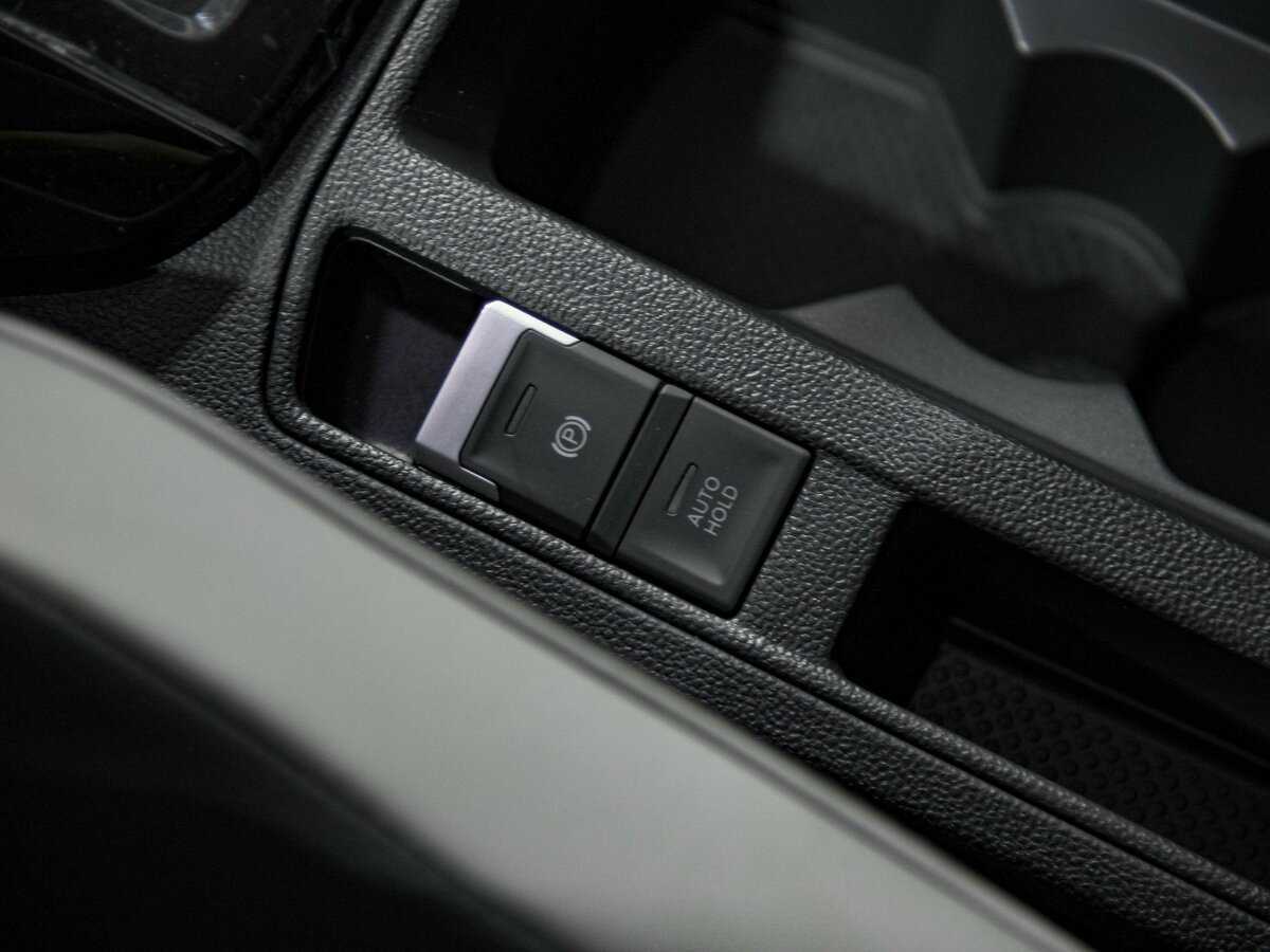 Volkswagen T-Roc с пробегом — 2024 год. Фото: #12