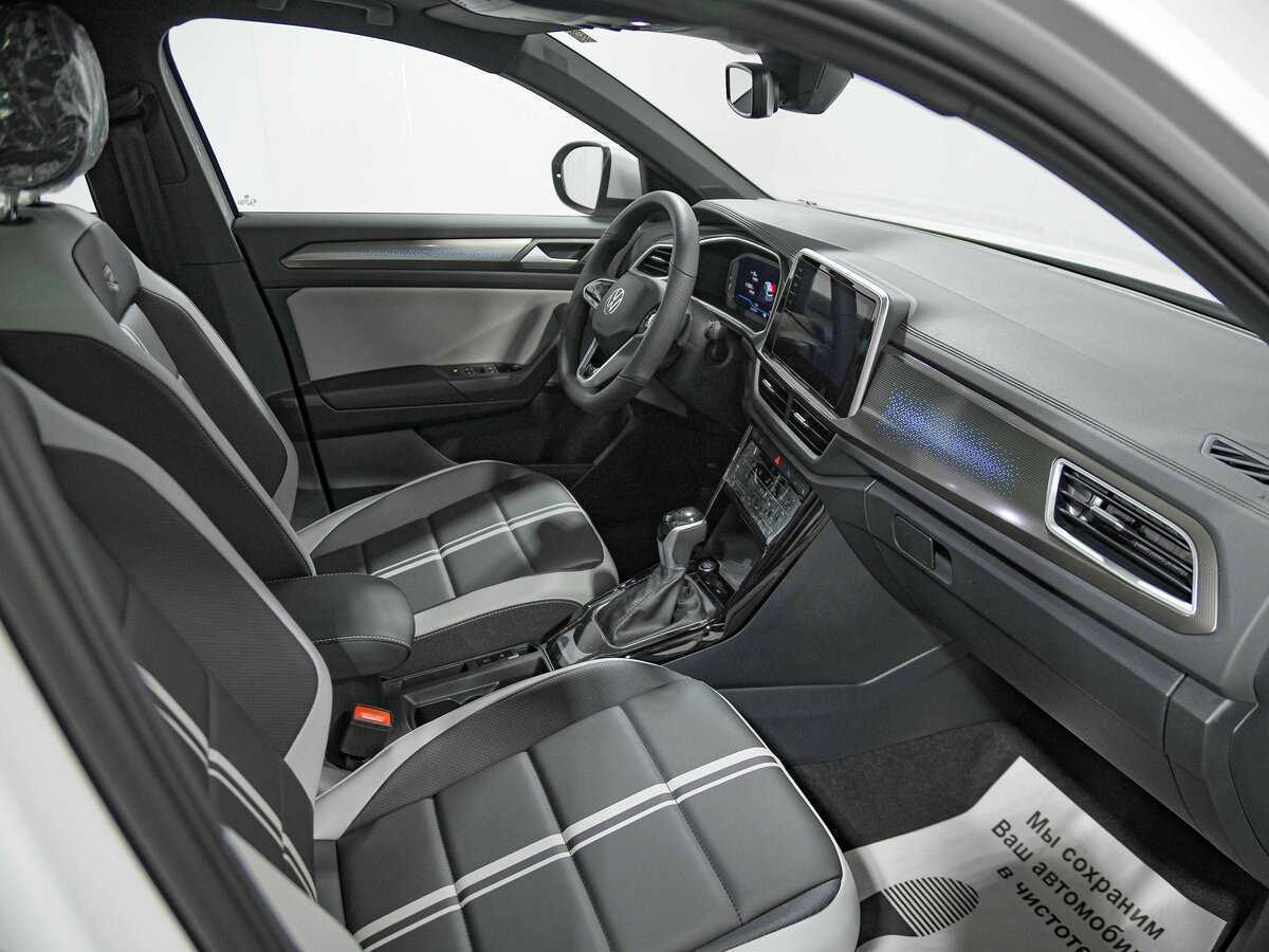 Volkswagen T-Roc с пробегом — 2024 год. Фото: #19
