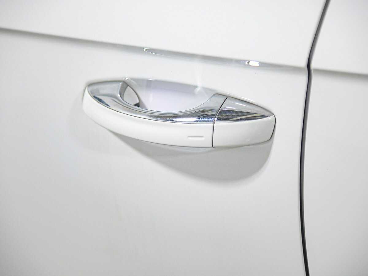 Volkswagen T-Roc с пробегом — 2024 год. Фото: #21