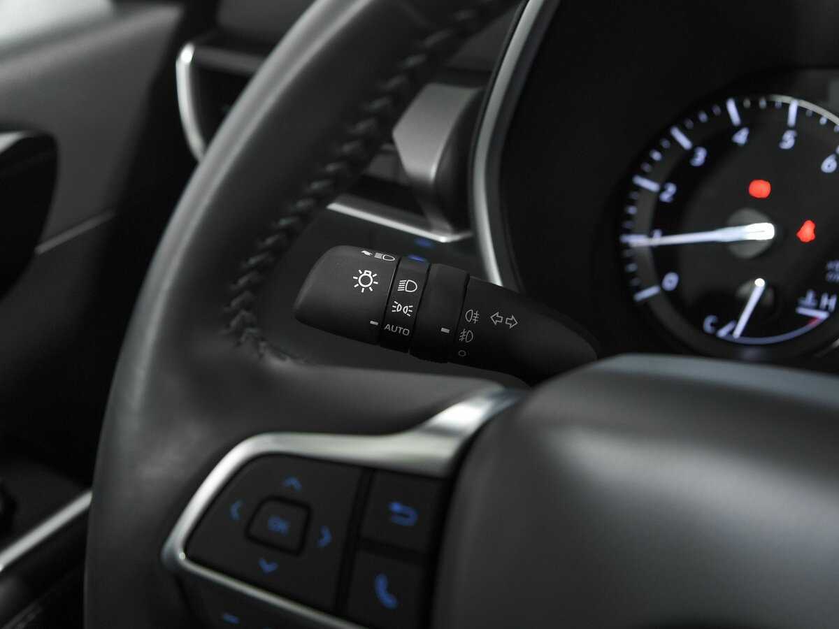 Toyota Highlander с пробегом — 2022 год. Фото: #8