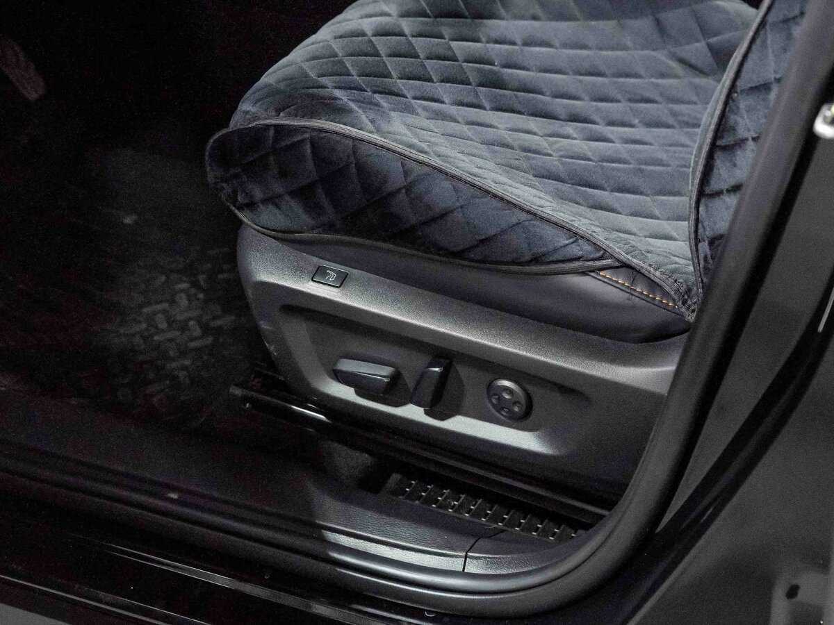 Mitsubishi Outlander с пробегом — 2023 год. Фото: #14