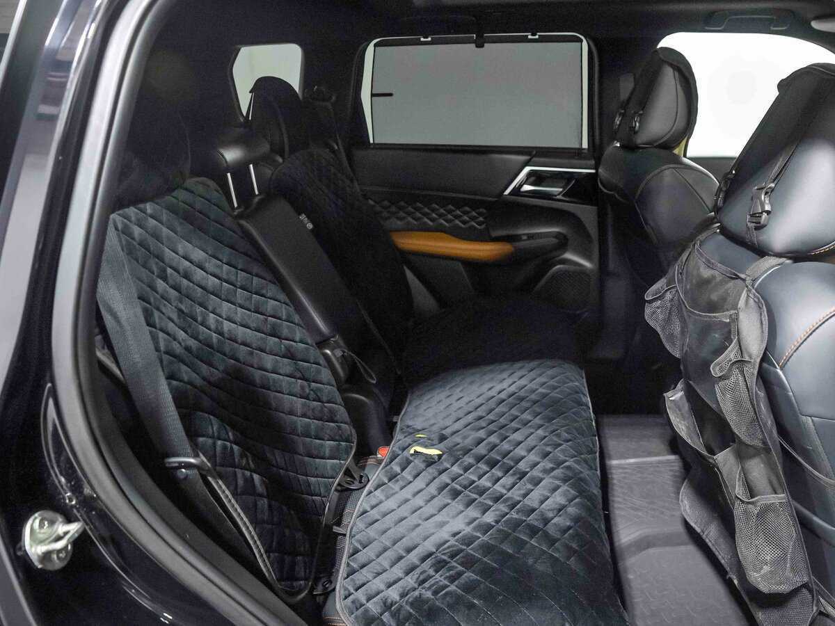 Mitsubishi Outlander с пробегом — 2023 год. Фото: #17