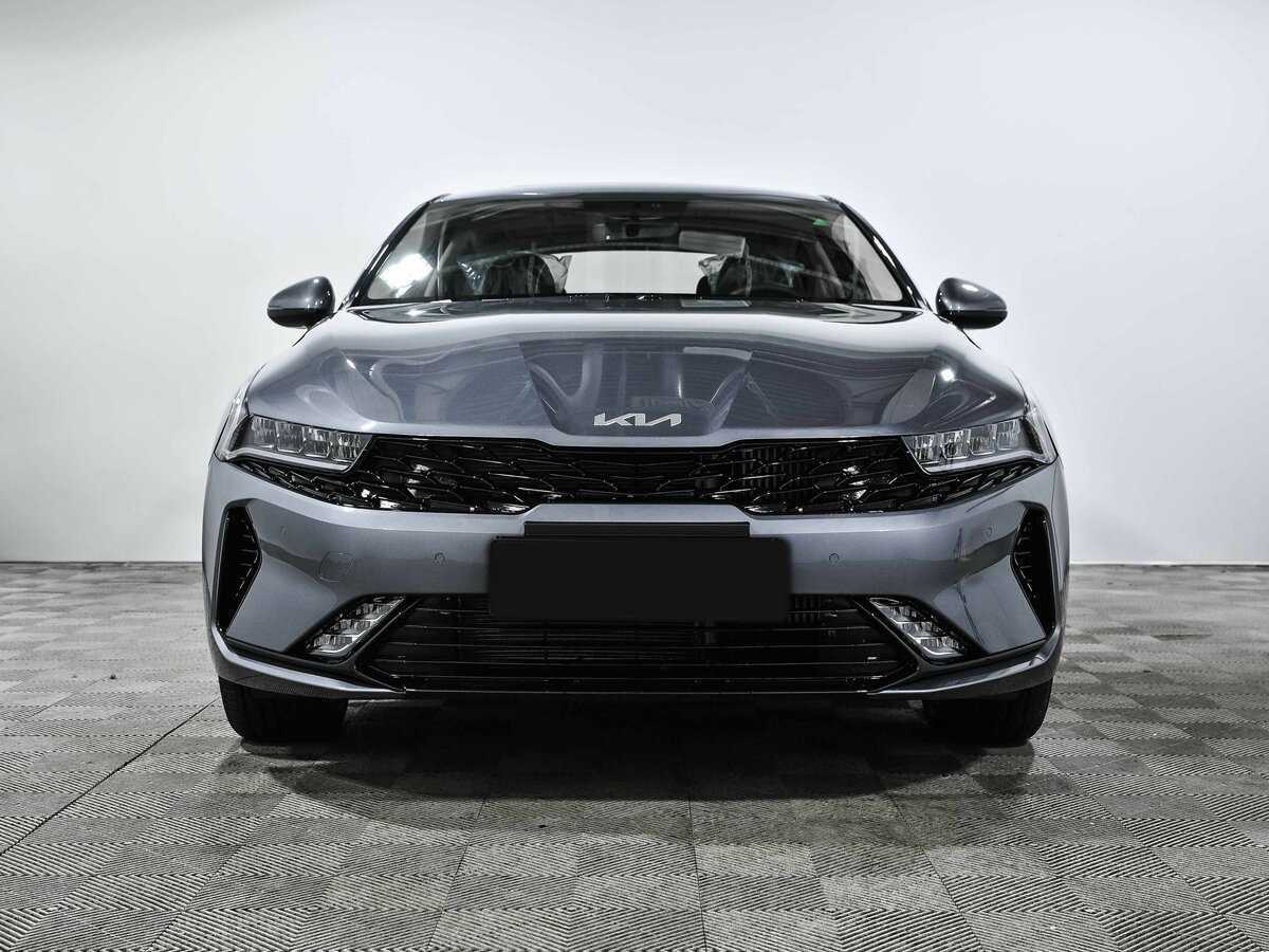 Kia K5 с пробегом — 2024 год. Фото: #1