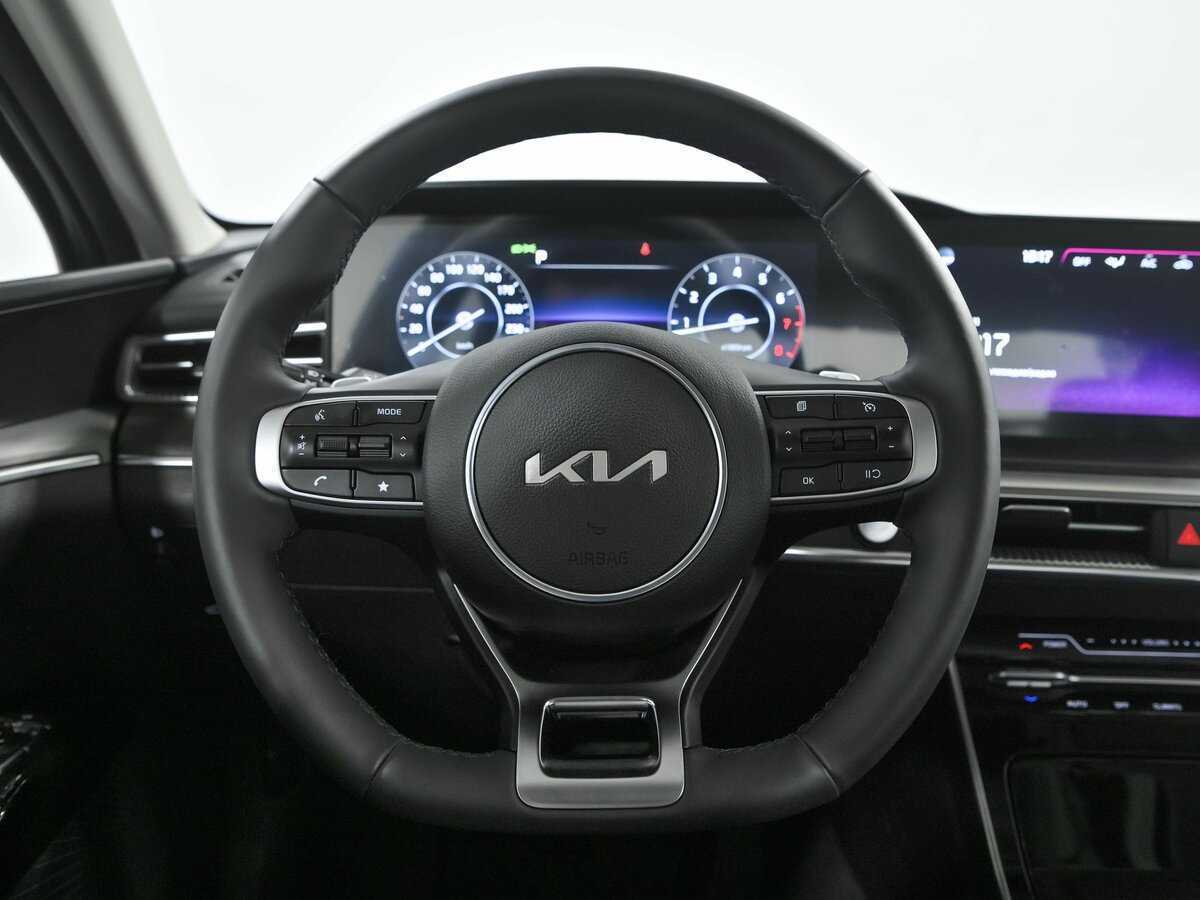 Kia K5 с пробегом — 2024 год. Фото: #6