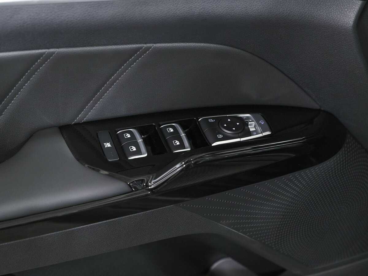 Kia K5 с пробегом — 2024 год. Фото: #13