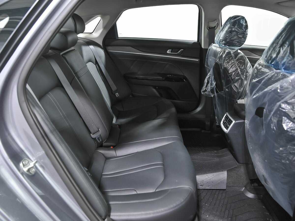 Kia K5 с пробегом — 2024 год. Фото: #16