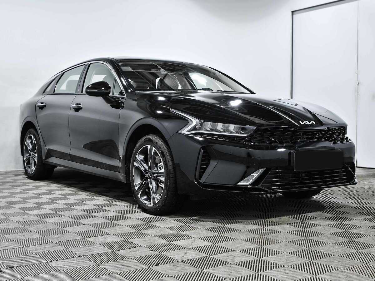 Kia K5 с пробегом — 2024 год. Фото: #2