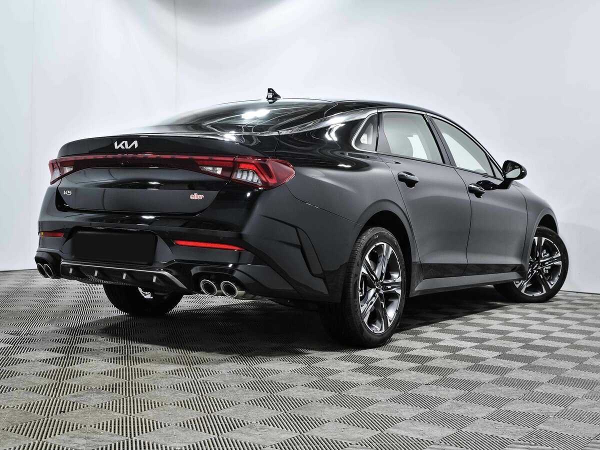 Kia K5 с пробегом — 2024 год. Фото: #3