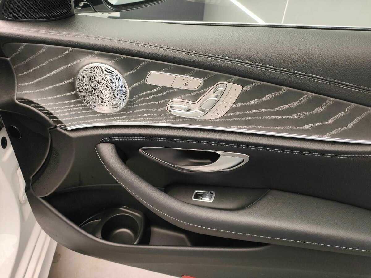 Mercedes-Benz E-Класс с пробегом — 2020 год. Фото: #21