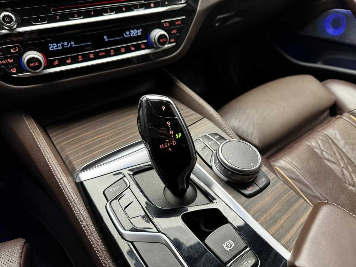 BMW 5 серии с пробегом — 2018 год. Фото: #10