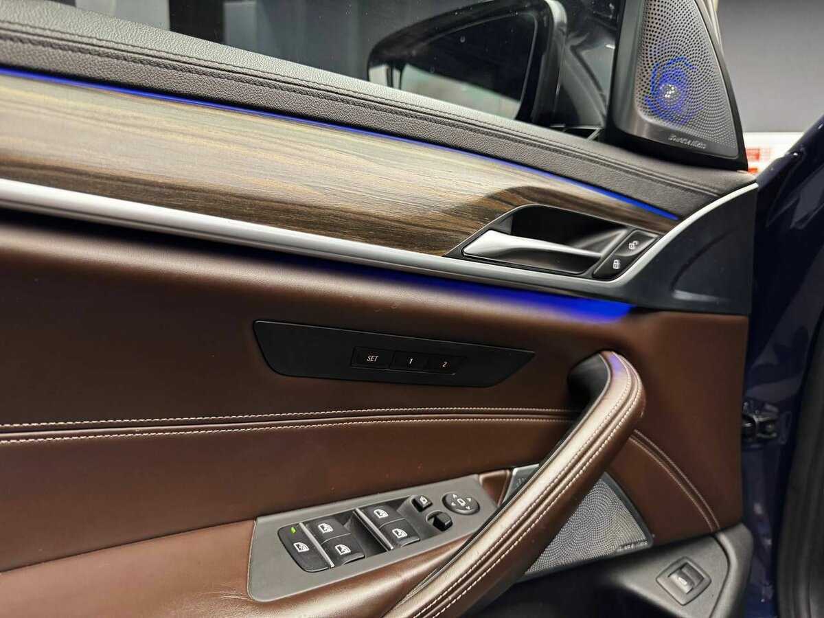 BMW 5 серии с пробегом — 2018 год. Фото: #16
