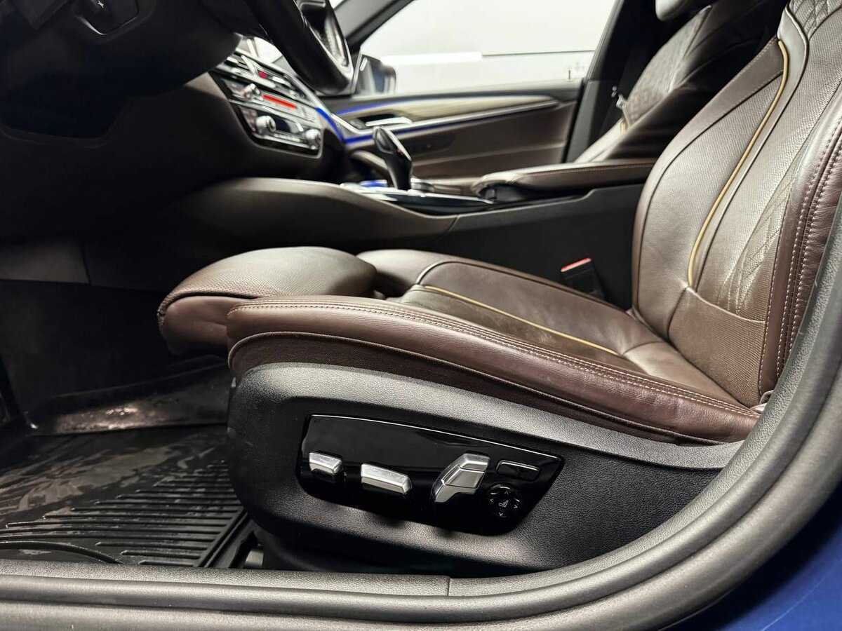 BMW 5 серии с пробегом — 2018 год. Фото: #19