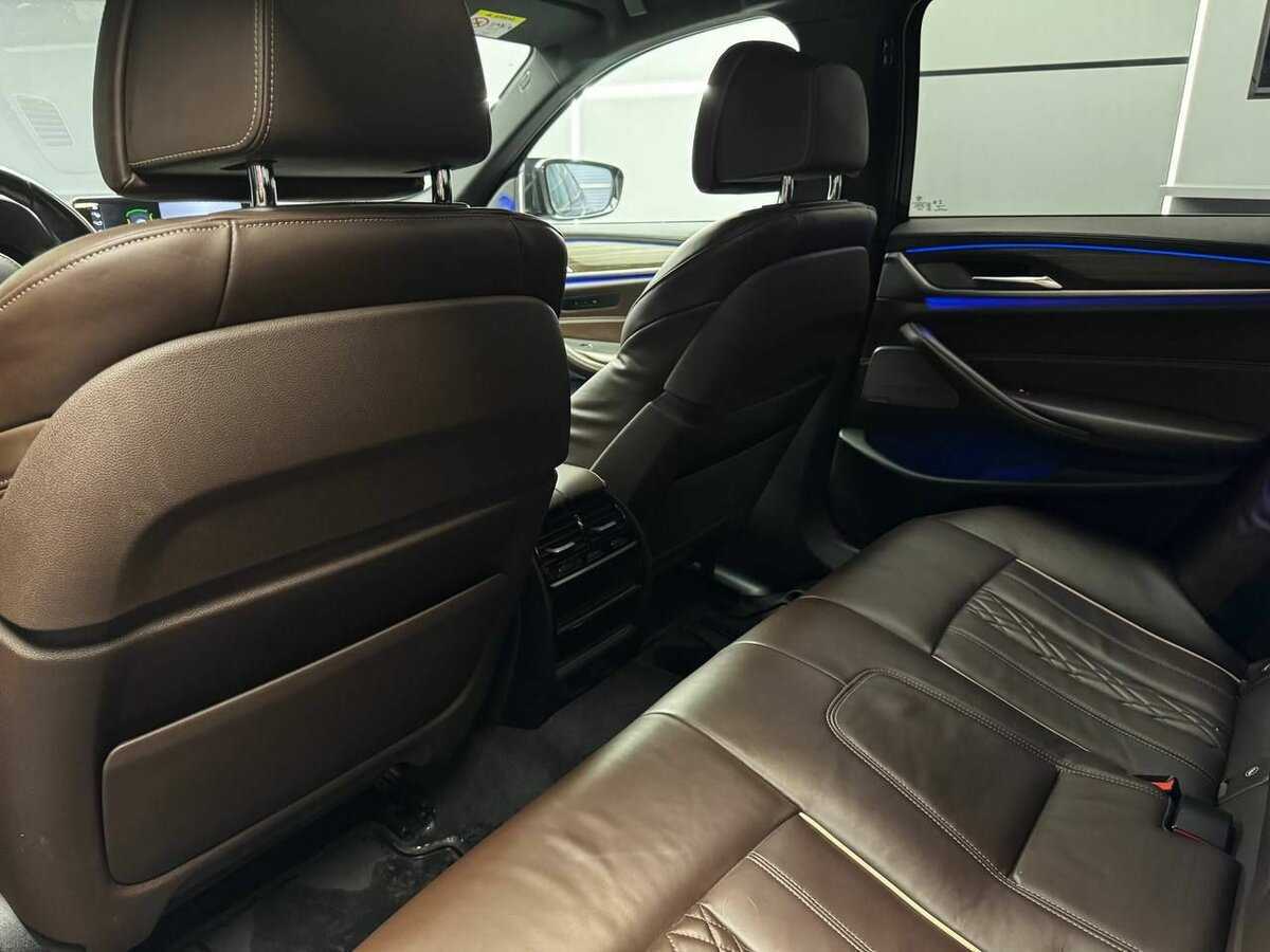 BMW 5 серии с пробегом — 2018 год. Фото: #25