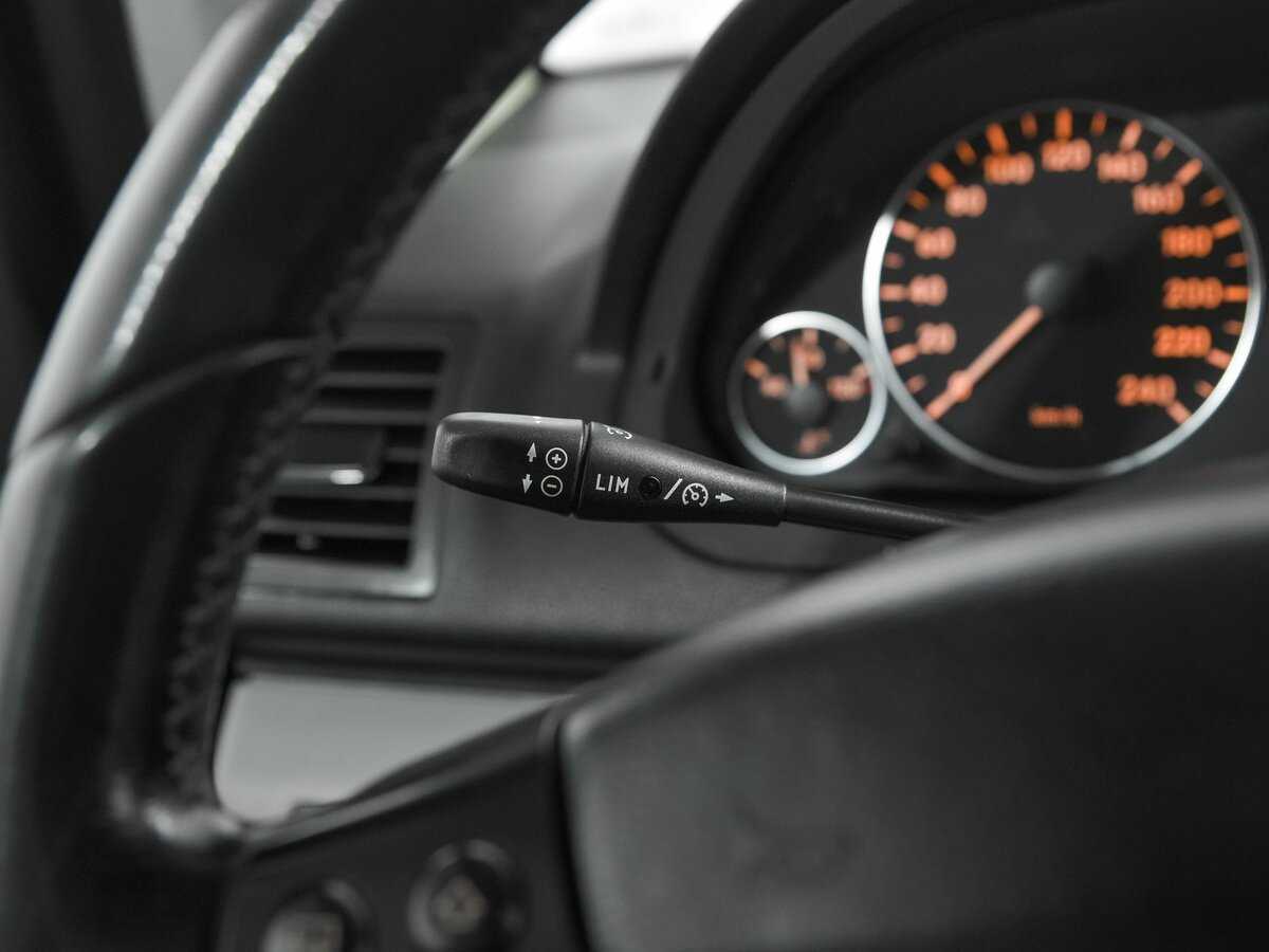 Mercedes-Benz A-Класс с пробегом — 2010 год. Фото: #8