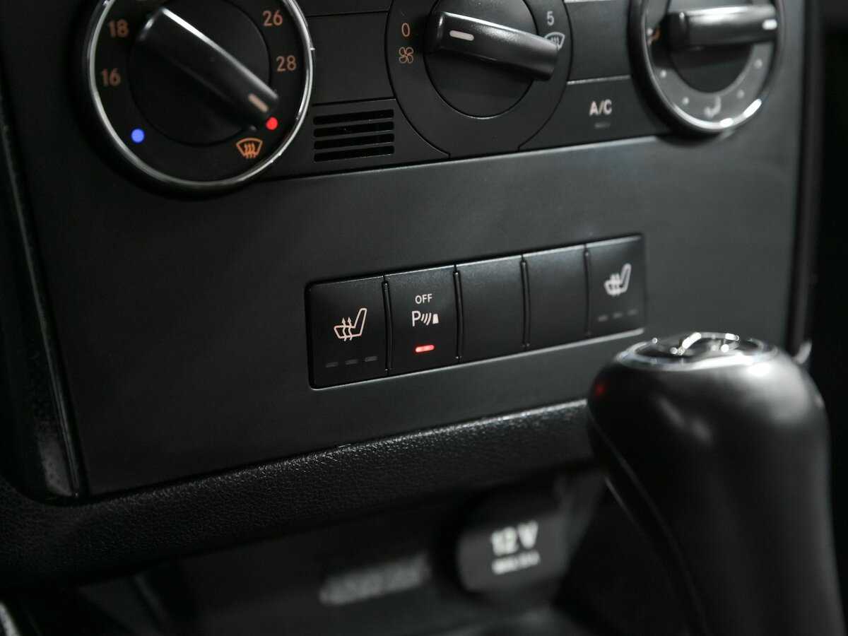 Mercedes-Benz A-Класс с пробегом — 2010 год. Фото: #10