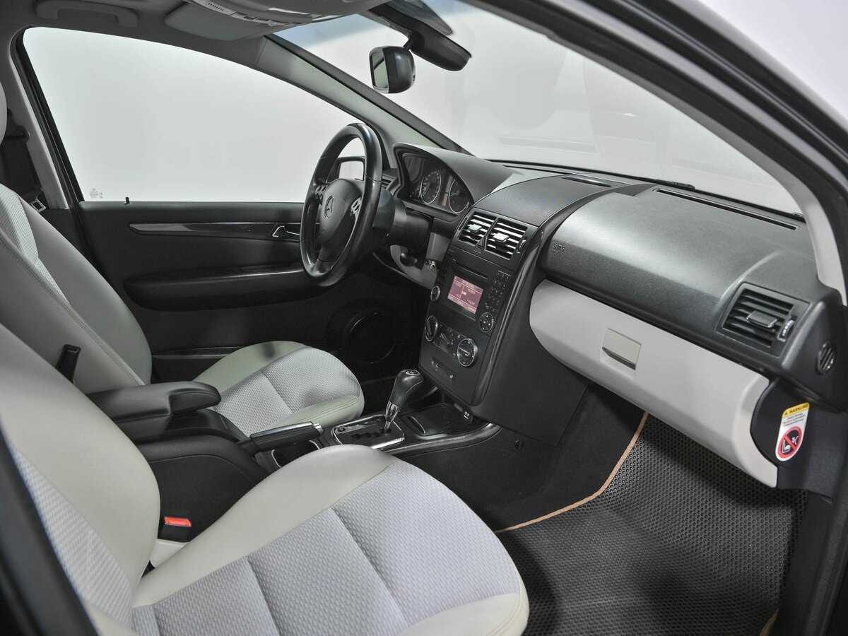 Mercedes-Benz A-Класс с пробегом — 2010 год. Фото: #15