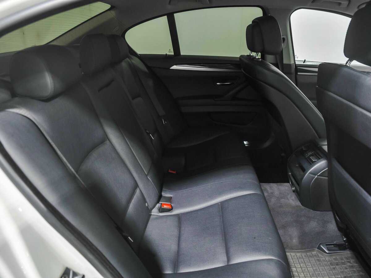 BMW 5 серии с пробегом — 2013 год. Фото: #14