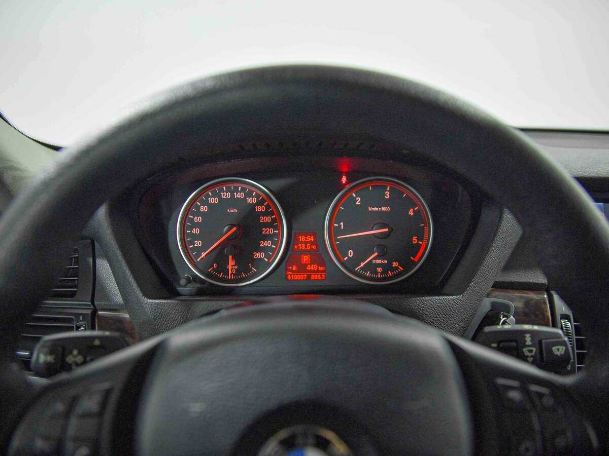 BMW X5 с пробегом — 2011 год. Фото: #6