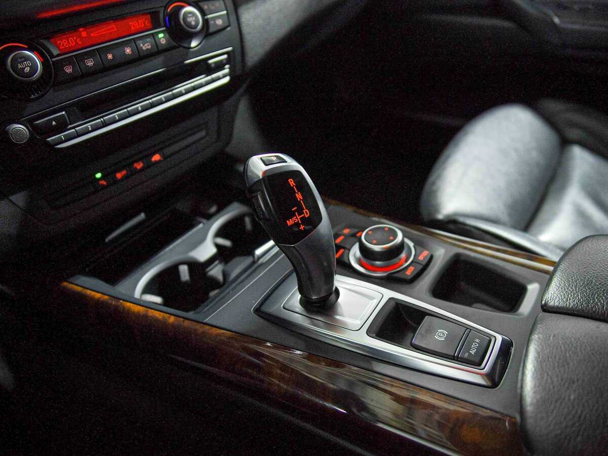 BMW X5 с пробегом — 2011 год. Фото: #11