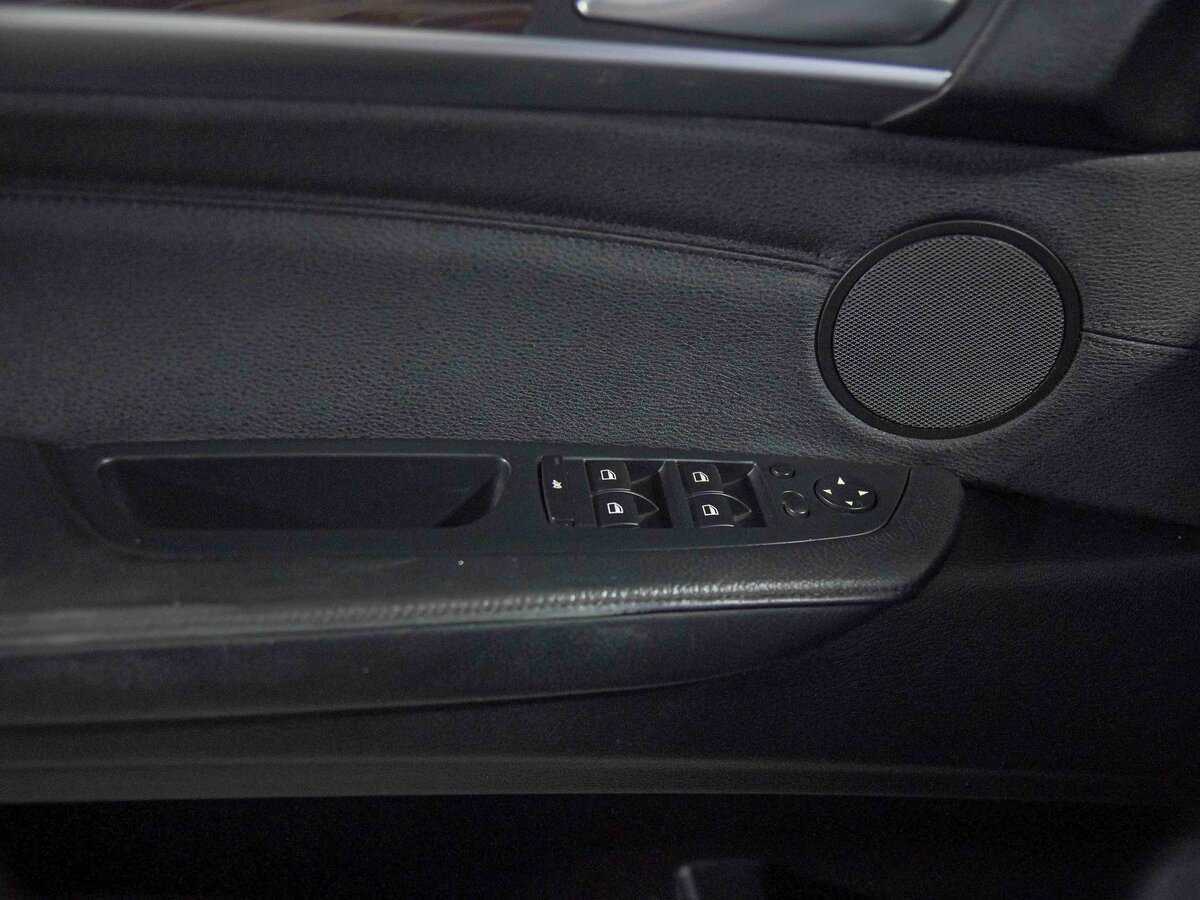 BMW X5 с пробегом — 2011 год. Фото: #12