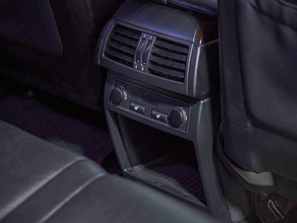 BMW X5 с пробегом — 2011 год. Фото: #16