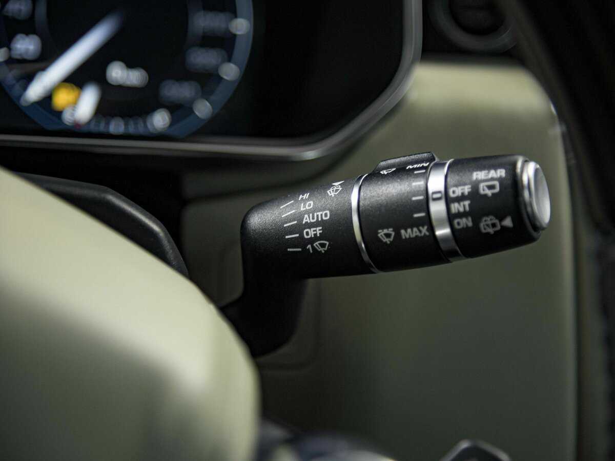 Land Rover Range Rover с пробегом — 2013 год. Фото: #9