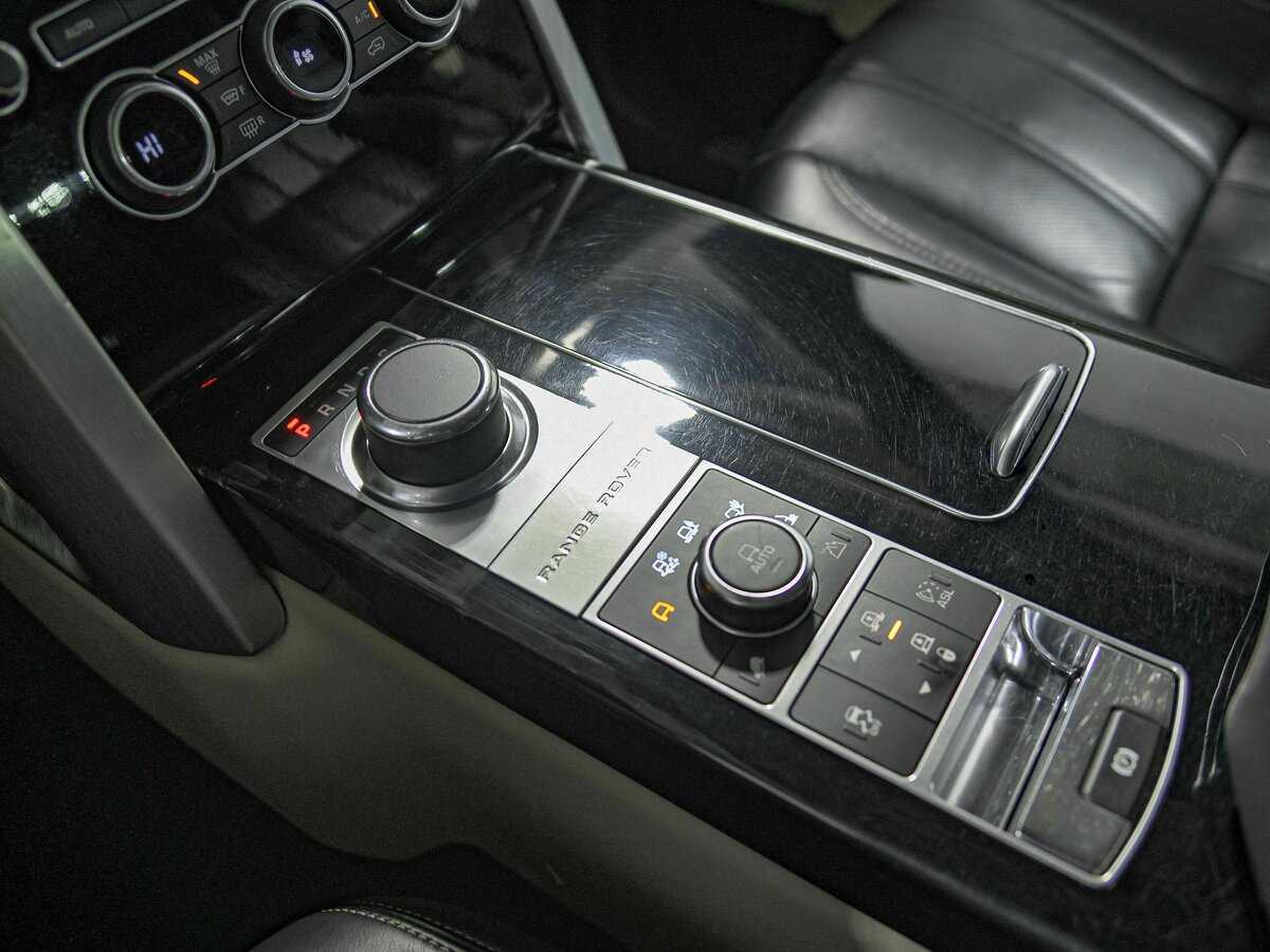 Land Rover Range Rover с пробегом — 2013 год. Фото: #13