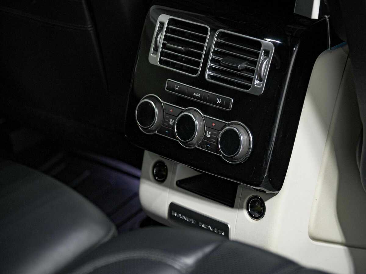 Land Rover Range Rover с пробегом — 2013 год. Фото: #21