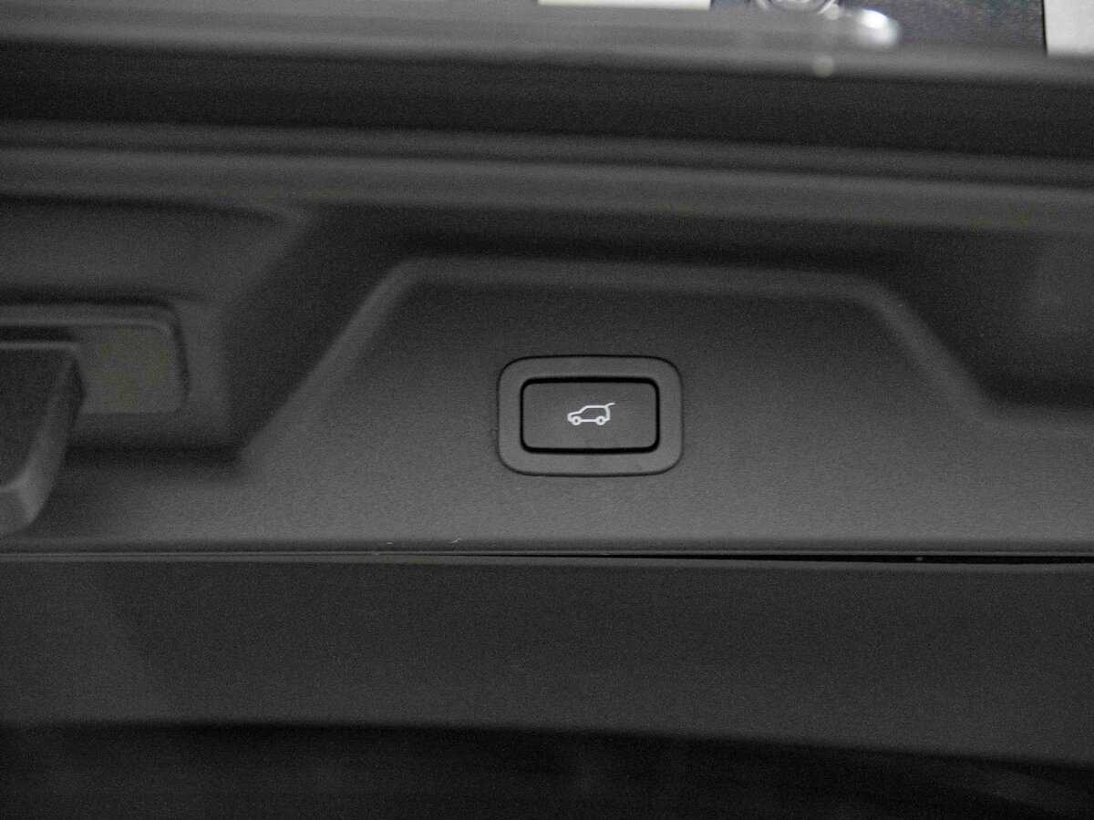 Land Rover Range Rover с пробегом — 2013 год. Фото: #27