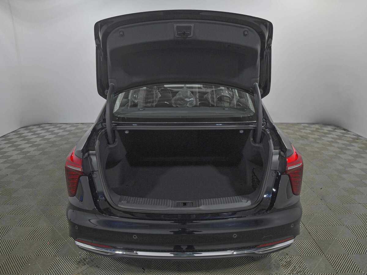 Hongqi H5 с пробегом — 2024 год. Фото: #21