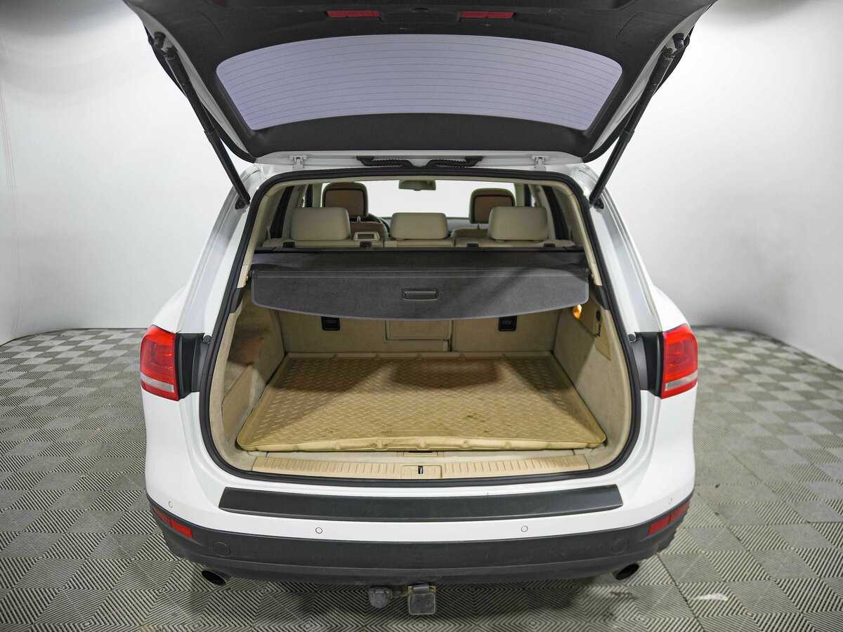 Volkswagen Touareg с пробегом — 2013 год. Фото: #19