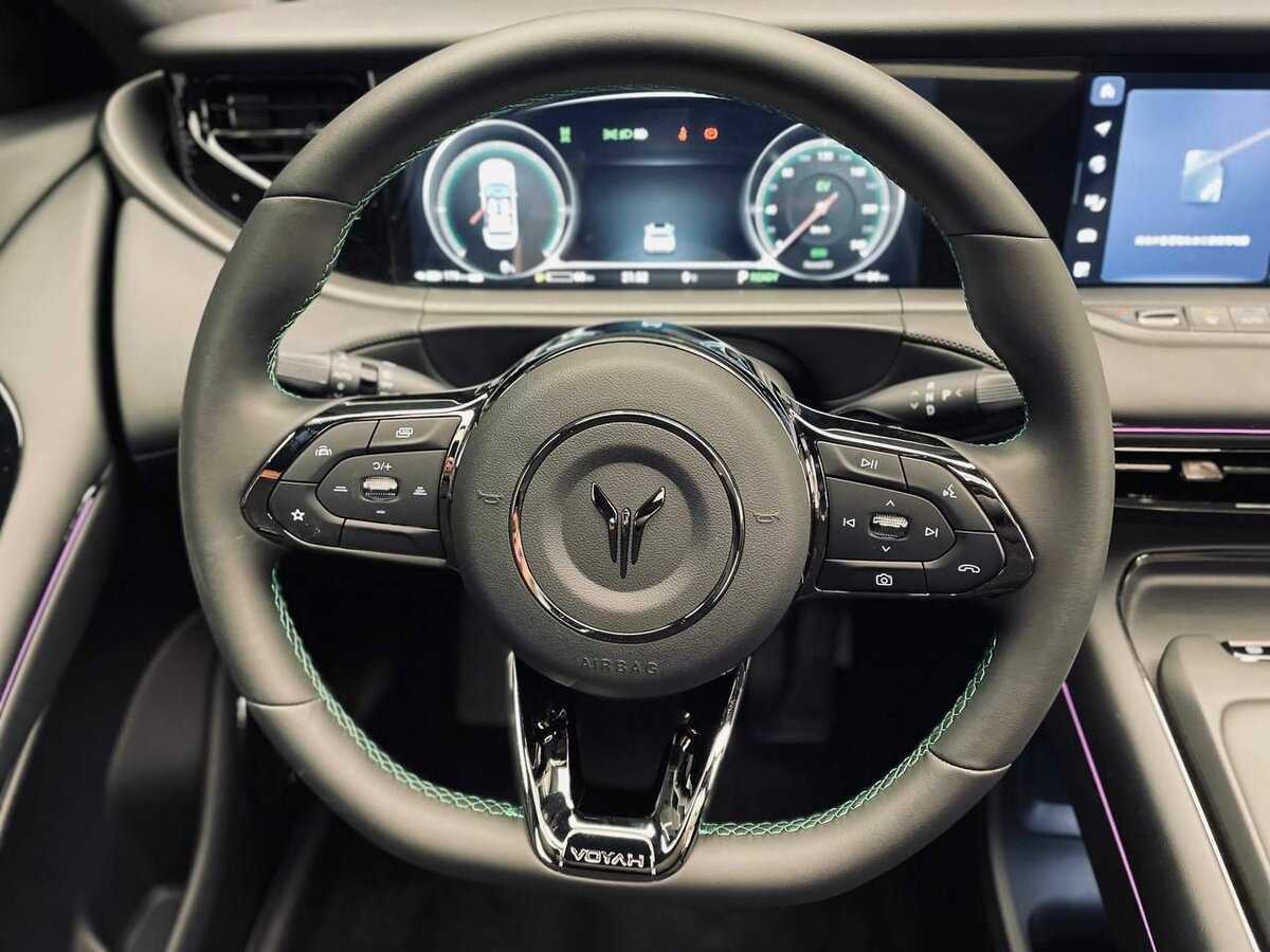 Voyah Free с пробегом — 2024 год. Фото: #8