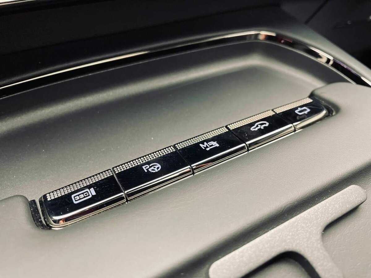 Voyah Free с пробегом — 2024 год. Фото: #13