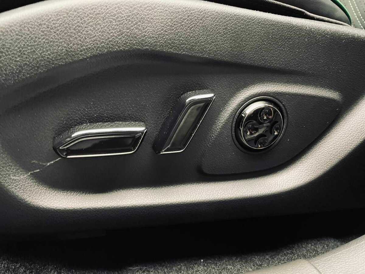 Voyah Free с пробегом — 2024 год. Фото: #15