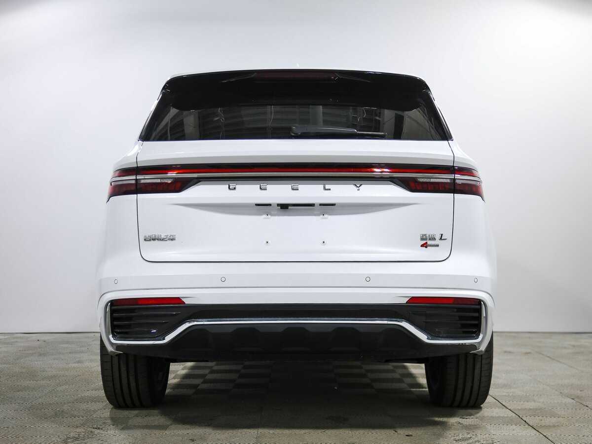 Geely Monjaro с пробегом — 2024 год. Фото: #3