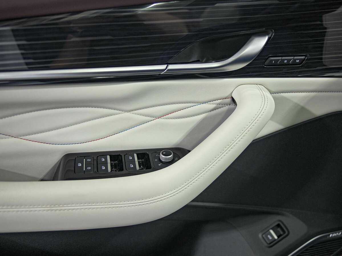 Geely Monjaro с пробегом — 2024 год. Фото: #14