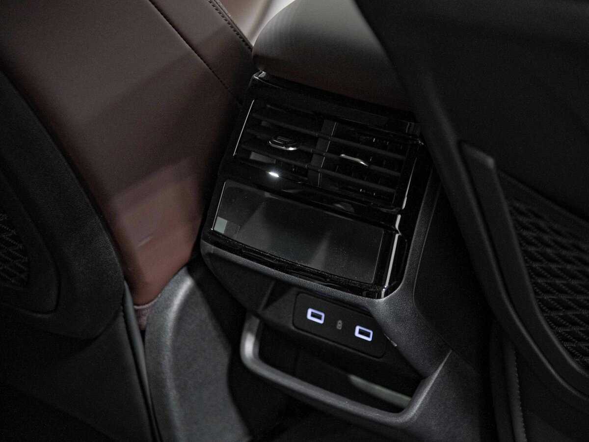 Geely Monjaro с пробегом — 2024 год. Фото: #18